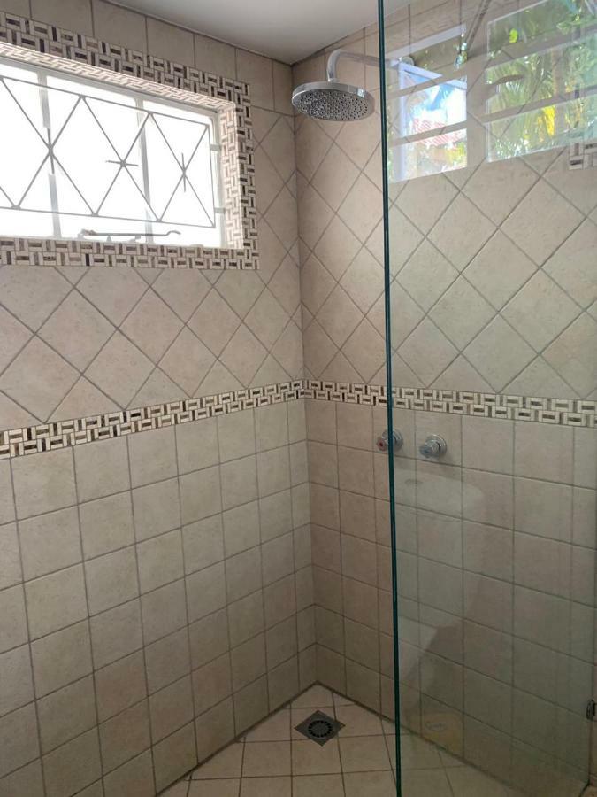 Whynot Mauritius Apartment Grand Gaube Luaran gambar